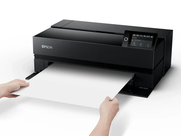 Epson SureColor P900 17-Inch Photo Printer - Image 6